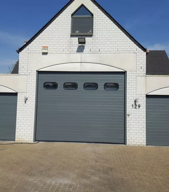Poort af